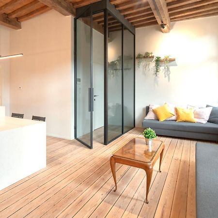 The Hendrik Square Apartments Amberes Exterior foto